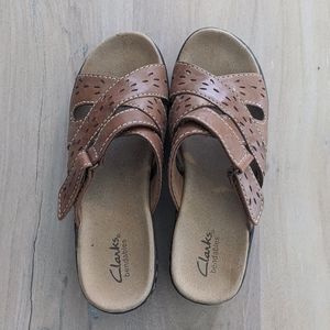 Clarks Bendables Womens Slip On Slides